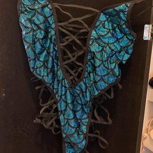 Sexy mermaid design